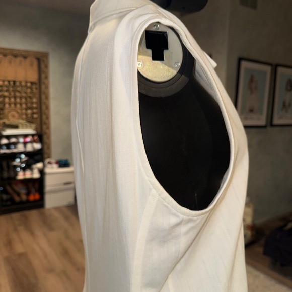 Yohji Yamamoto White Asymmetrical Button-Down Dress (Size 2) - Picture 8 of 16